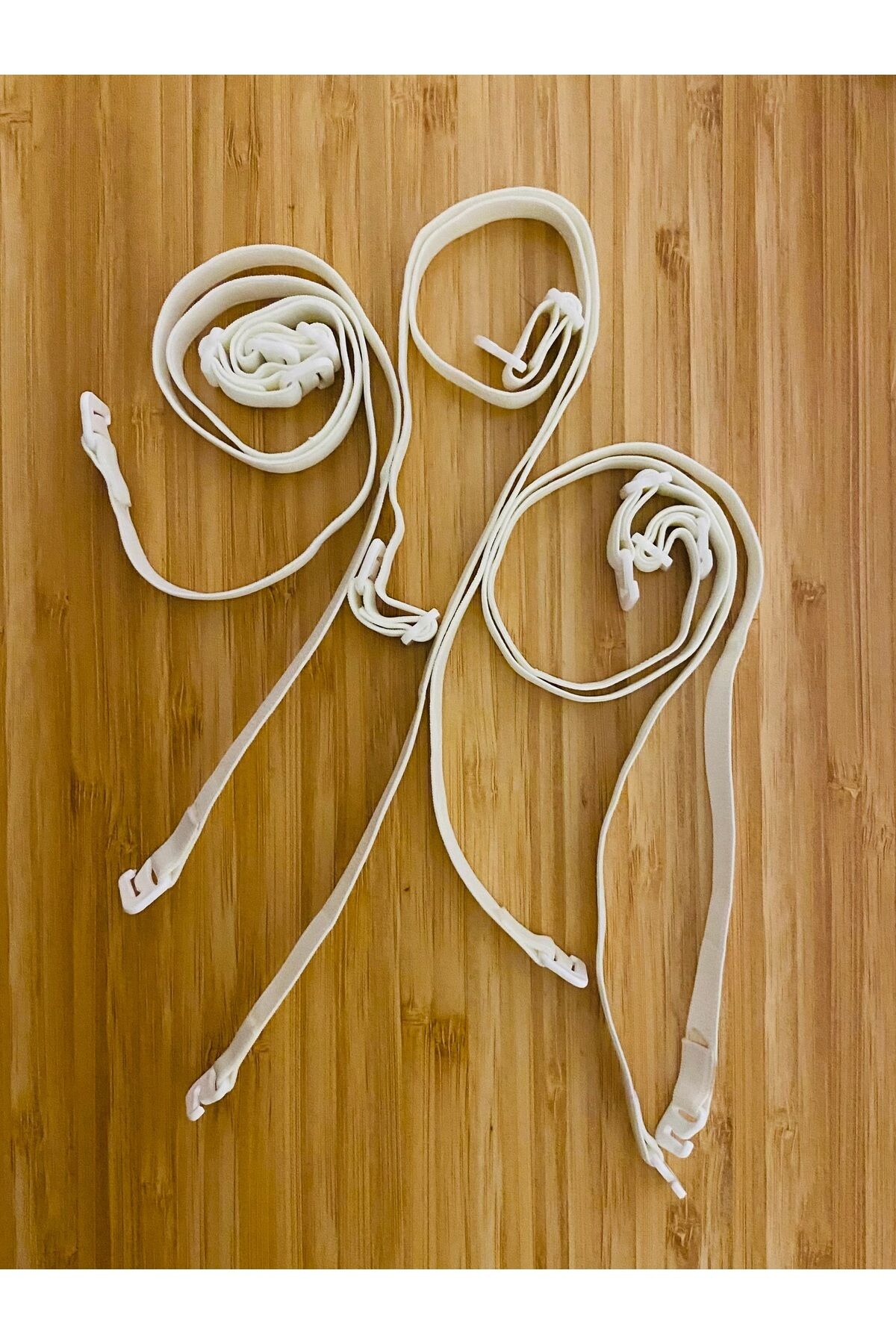 Açık Krem Rengi Saten  3'lü Çıkarılabilir Sütyen Askısı.