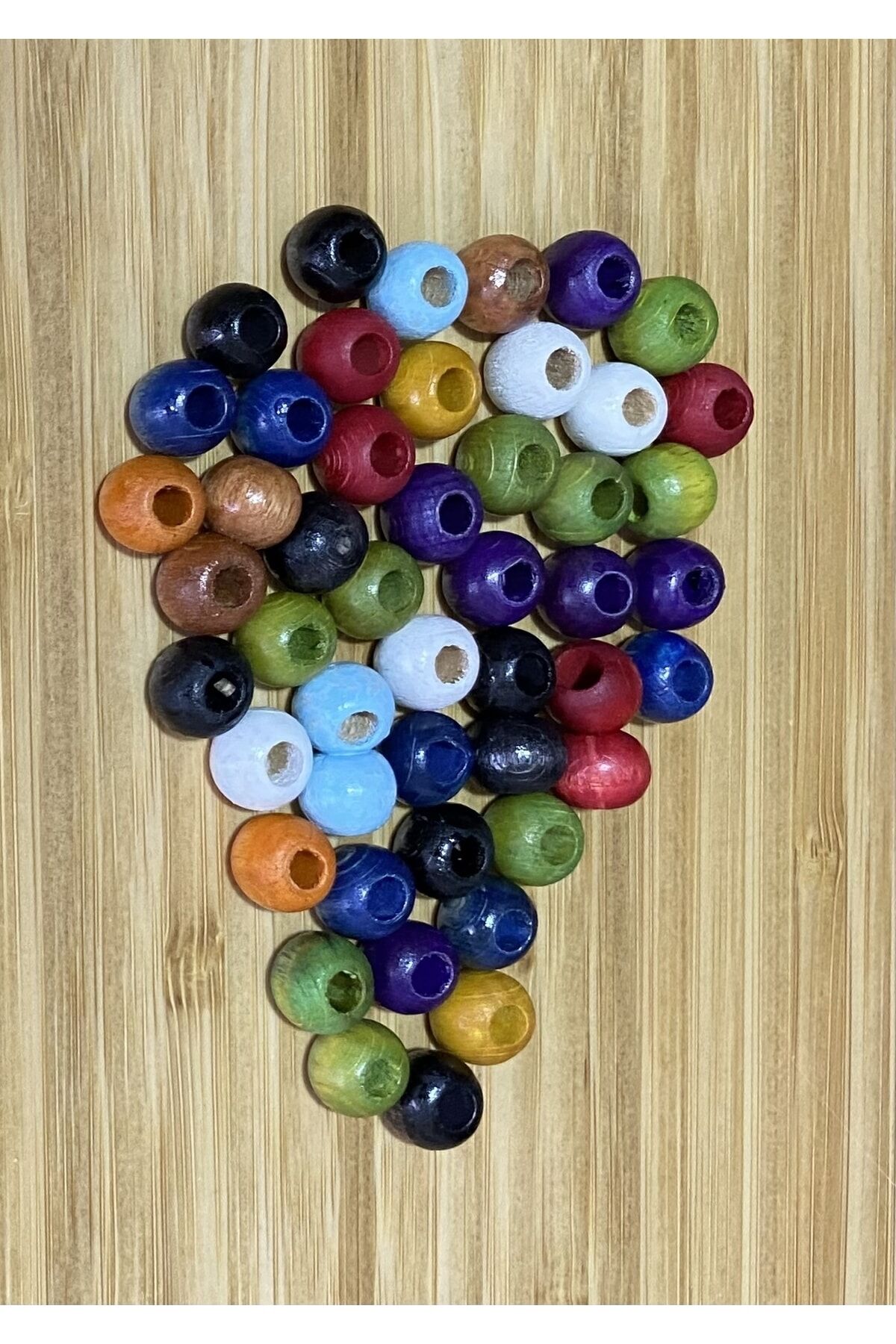 Ahşap Boyalı Karışık Renk Makrame Boncuk. 1.2mm. 25gram. Takriben 65-70adet.