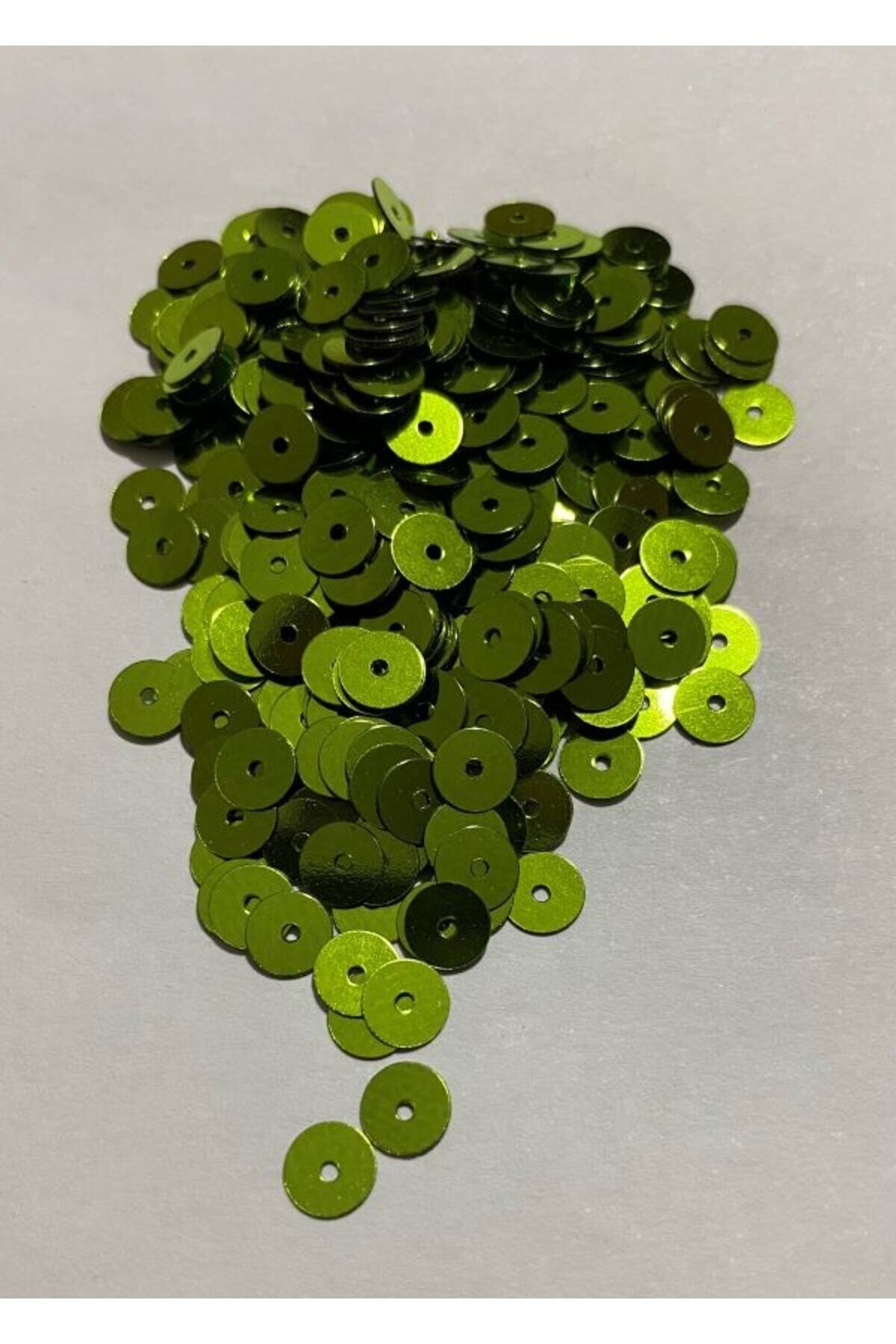 Orta Delikli Yazma Oyası, Havlu, Abiye, Çeyizlik Vb Işleme Pul 6mm. 17gr.