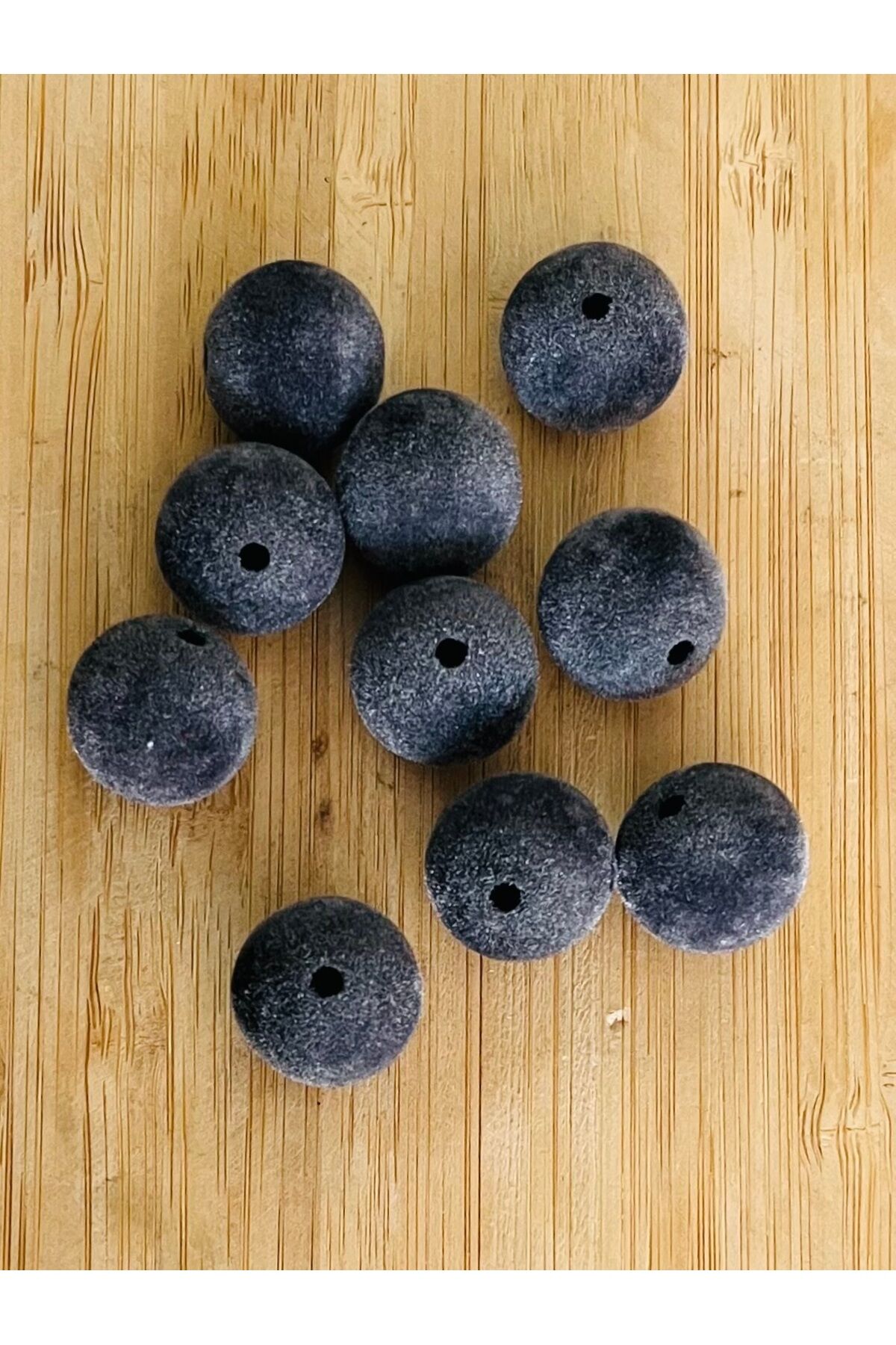 Kadife Kaplama Boncuk 20mm. Pkt Içi 10 Adet. Gri. OZTKDFBNCKYC1_1