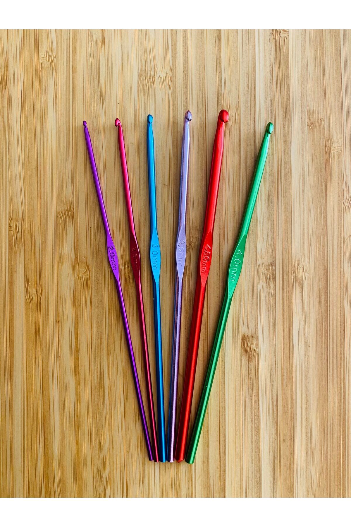 Oya ve dantel renkli metal el işi örgü tığ seti. No: 2,0-2,5-3,0-3,5-4,0-4,5  6'lı set