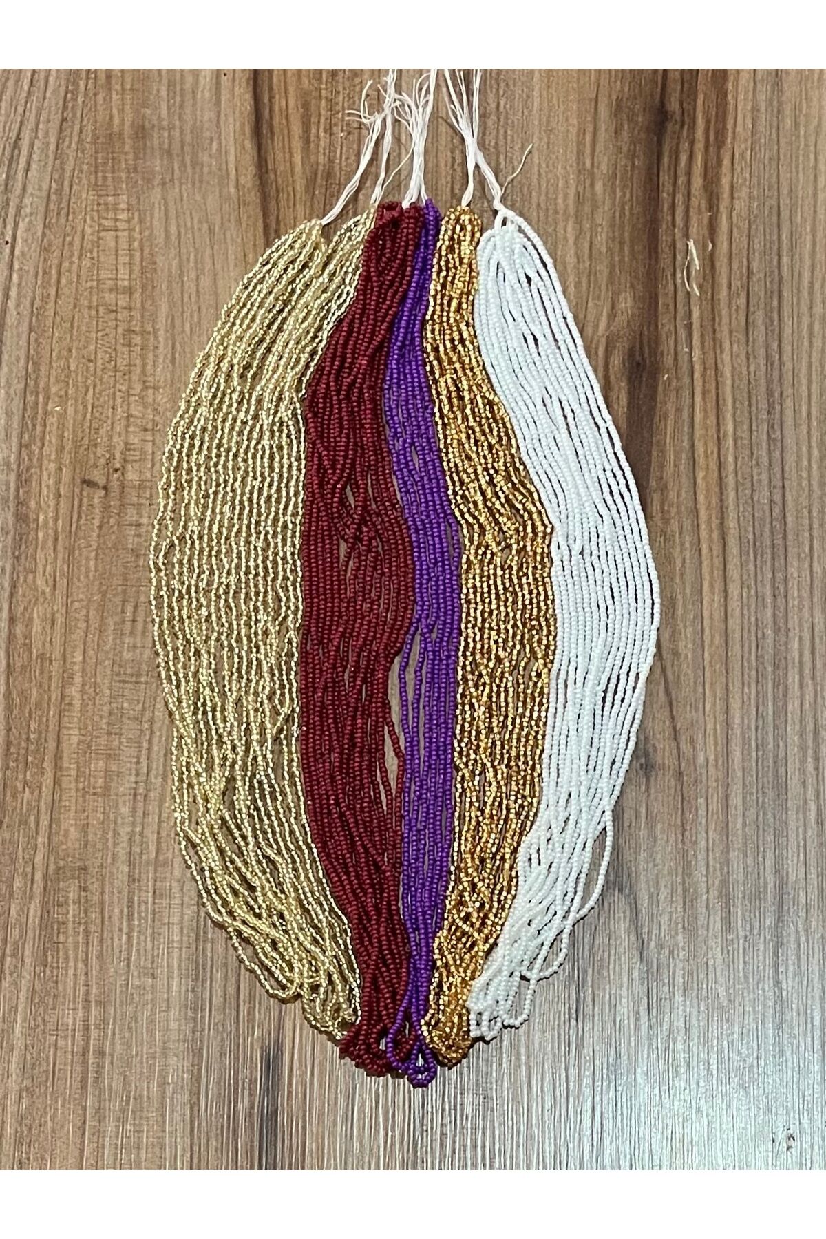 Çok Renkil 31dizi. Kum Boncuk Çekoslovakya, Adana, Hapishane Işi, Iğne Oyası Boncuğu.