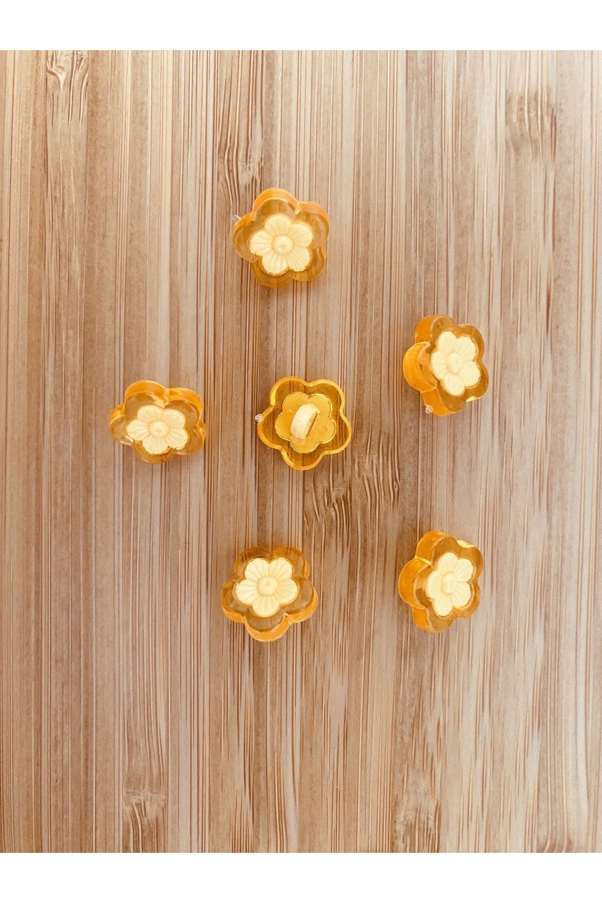 Alttan dikmeli şeffaş plastik papatya bebek düğmesi. 1.5cm. 6'lı paket.