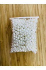 Oya, Abiye, Havlu, Patik, Kolye ve Bileklik El işleme plastik inci No:5. Beyaz. Tahmini 420 adet.