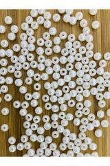 Oya, Abiye, Havlu, Patik, Kolye ve Bileklik El işleme plastik inci No:5. Krem. Tahmini 420 adet.