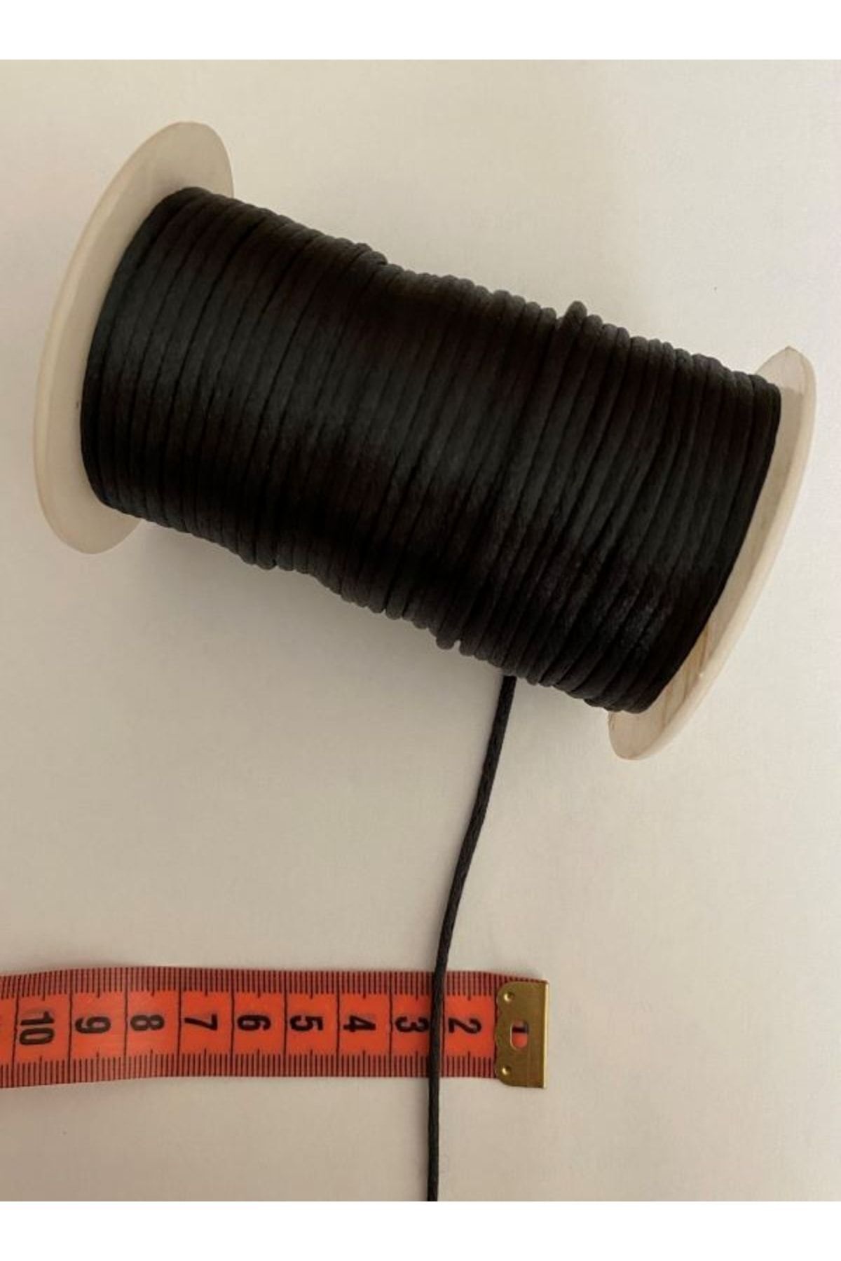 Floş Ip Sıçan Kuyruğu Bileklik Takı Ipi 2 Mm X 6.50 Metre Bağ Halinde. Siyah.