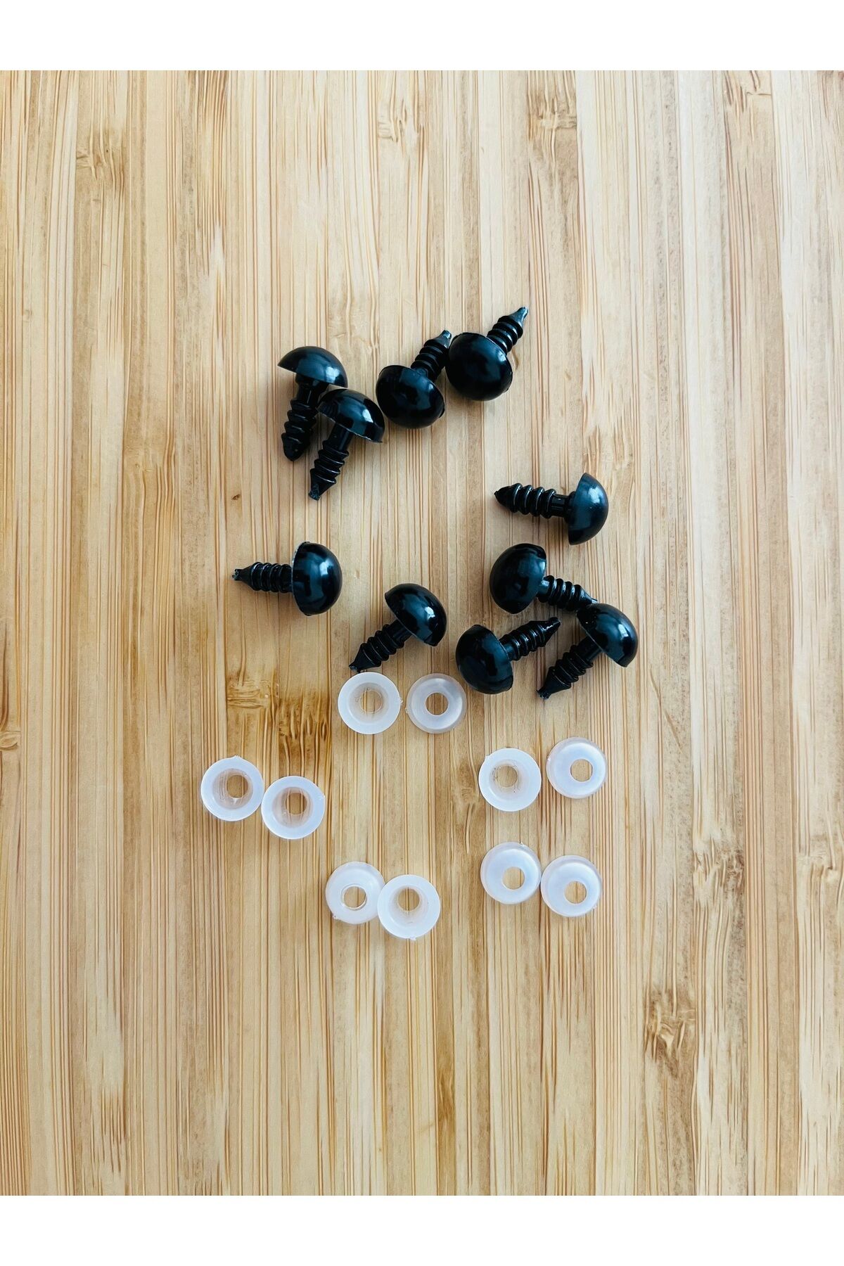 Amigurumi Plastik Vidalı Göz 10 Mm Siyah 10 Takım.