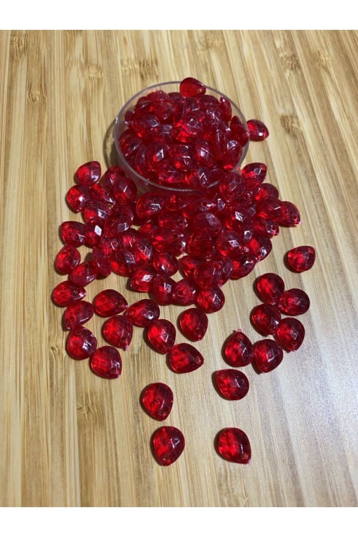 Oya, Abiye, Havlu, Takı, Örgü vb. El İşleme Plastik Gözyaşı Damla Boncuk. 25gr. Tahmini 195 Adet.