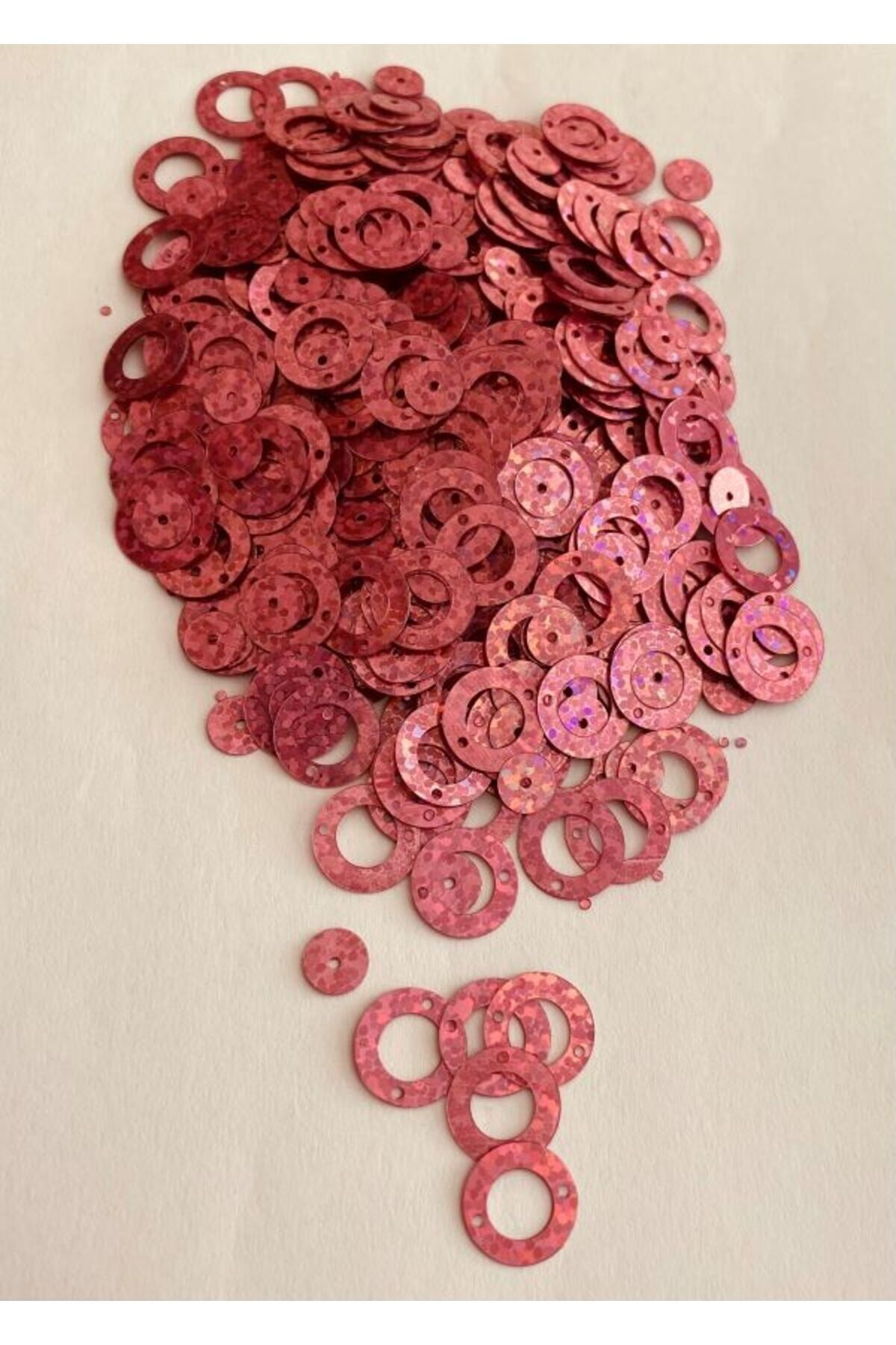 Analı Kızlı Cd Havlu,oya,halay Mendili, Abiye Ve Çeyiz Işleme Pulu 20gr. Büyük 13mm Küçük 7mm. No12