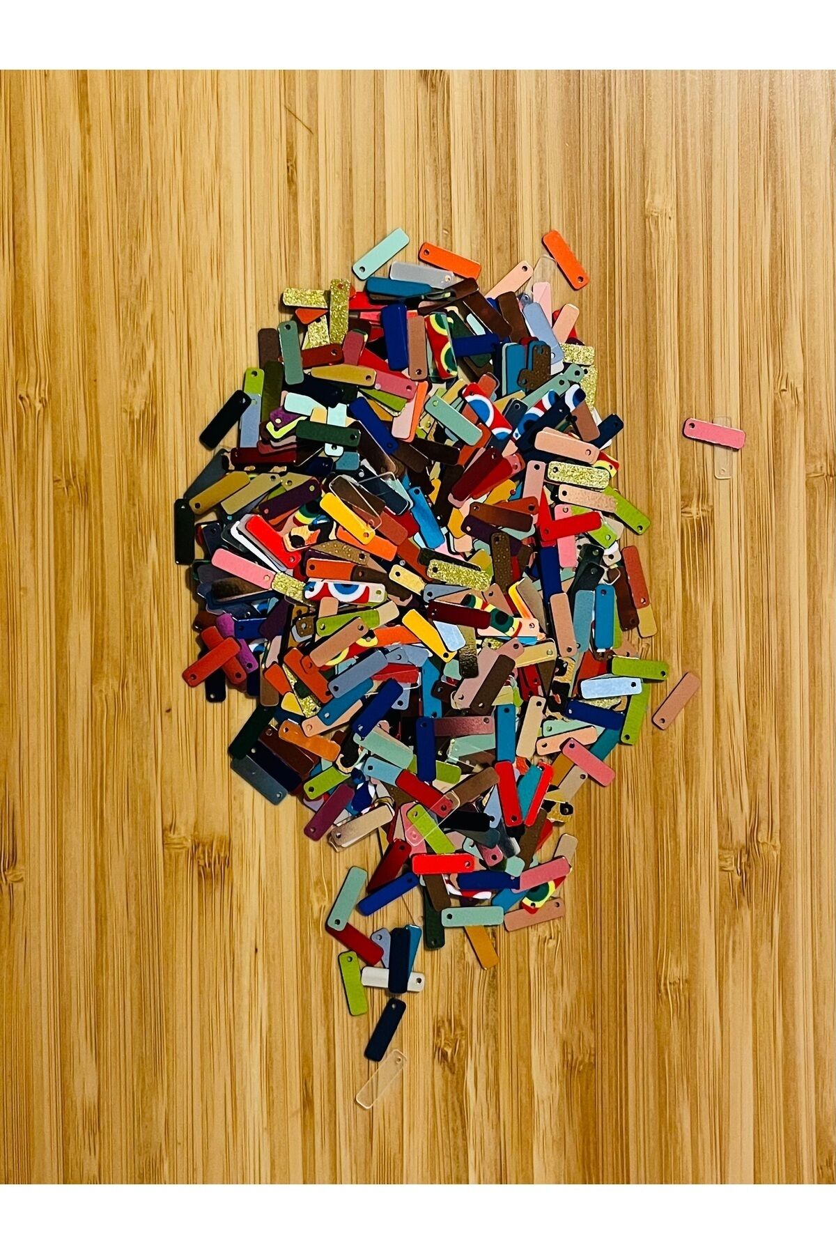 Oya, Halhal, Havlu, Halay Mendili, Abiye Akrilik Plastik Baget El Işleme Pul 20gr No;12 Renkli.