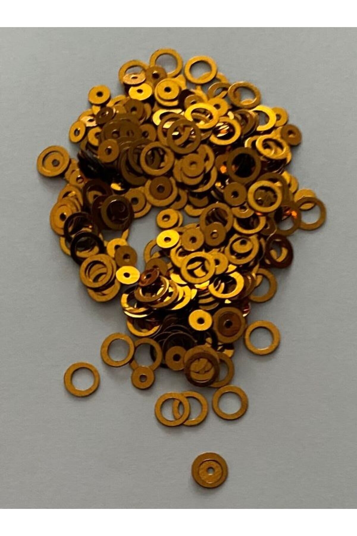 Analı Kızlı Metalik Kaplama Oya, Abiye, Havlu, Çeyizlik Vb. Plastik El Işleme Pul 15gr.