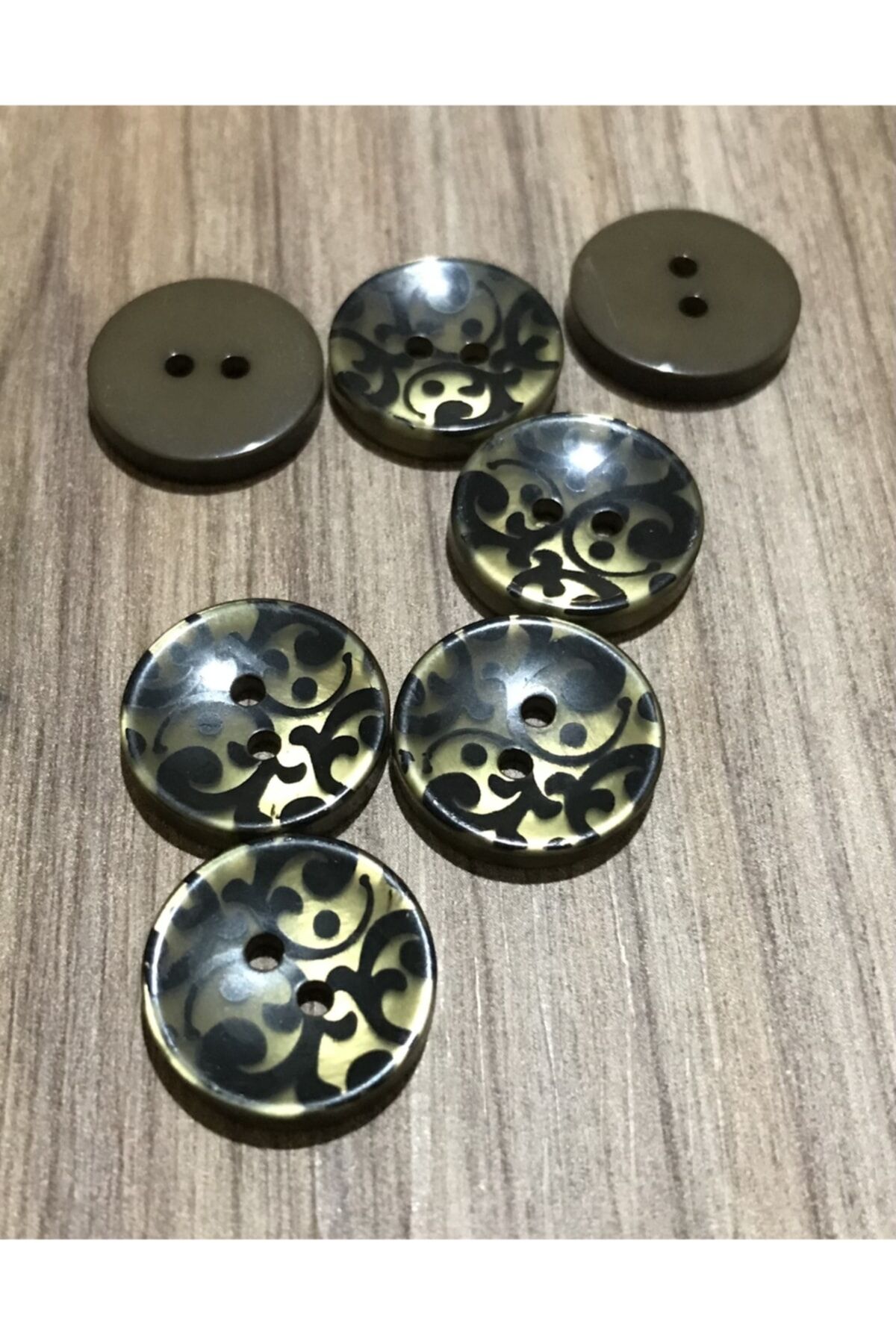 Sedef Düğme. 18mm. 7'li Pkt. Renk: Haki.