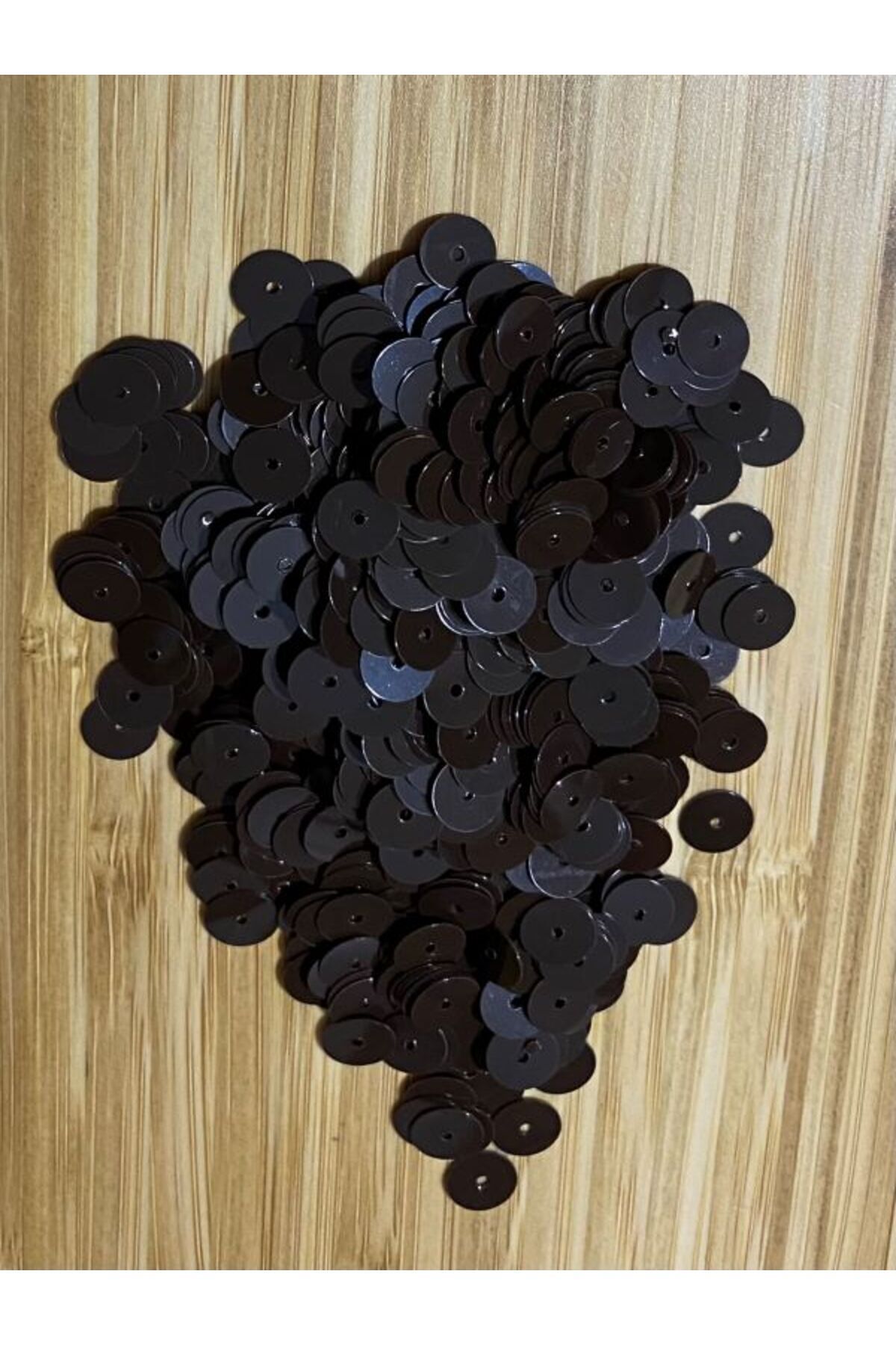 Orta Delikli Yazma, Abiye Çeyizlik El Işleme Plastik Pul. 20gr. 1115 Adet Kızıl Siyah (ACI KAHVE)