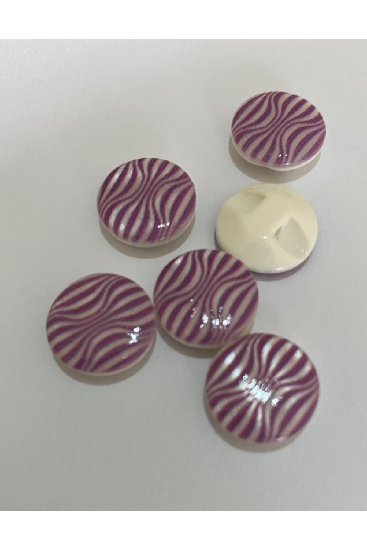 Sedef Kaplı Bebe Düğme. 1.5cm 6'lı Paket.