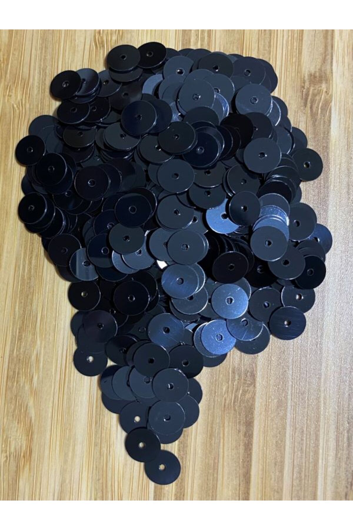 Orta Delikli Plastik Kaplama Yazma, Abiye Ve Çeyizlik El Işleme Pul. 20gr. 1115-1120 Adet. Siyah.