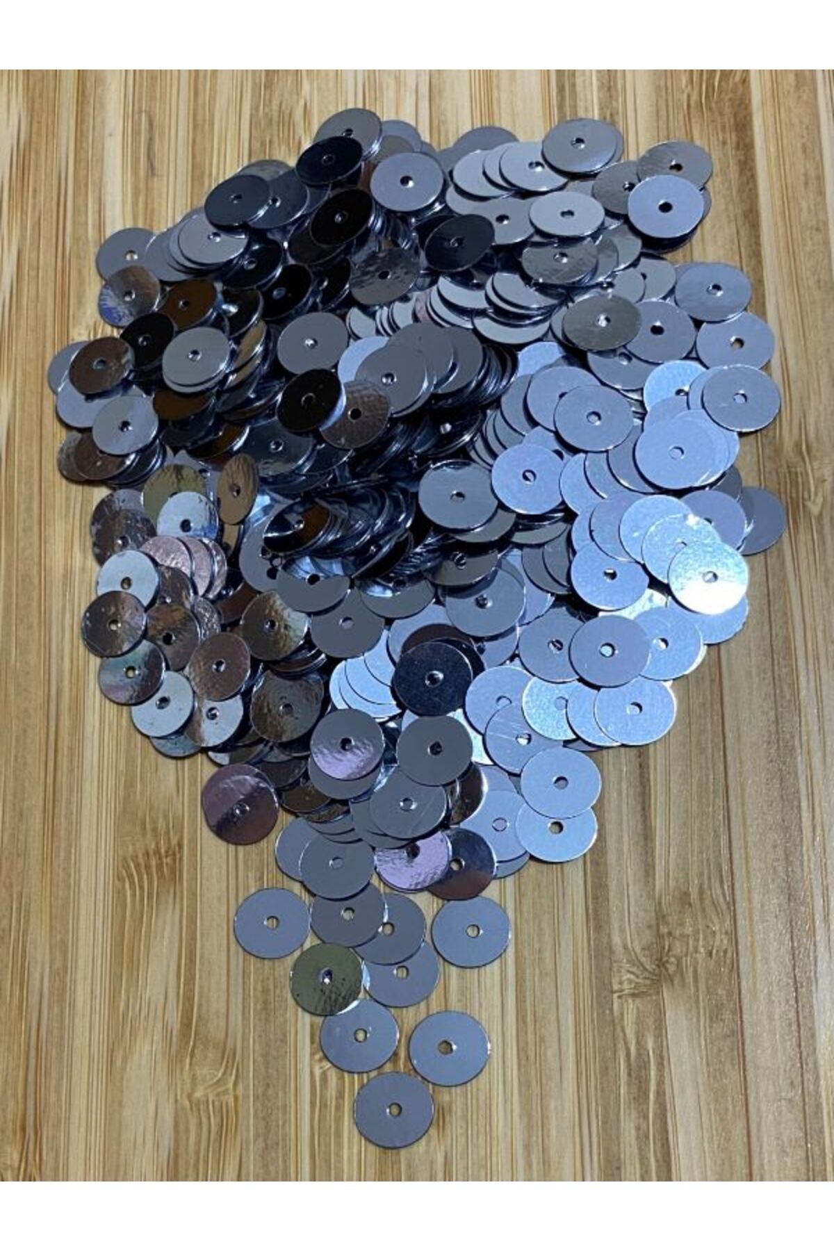 Orta Delikli Plastik Metalik Kaplama Yazma, Abiye Ve Çeyizlik El Işleme Pul. 20gr. 1115-1120 Adet.