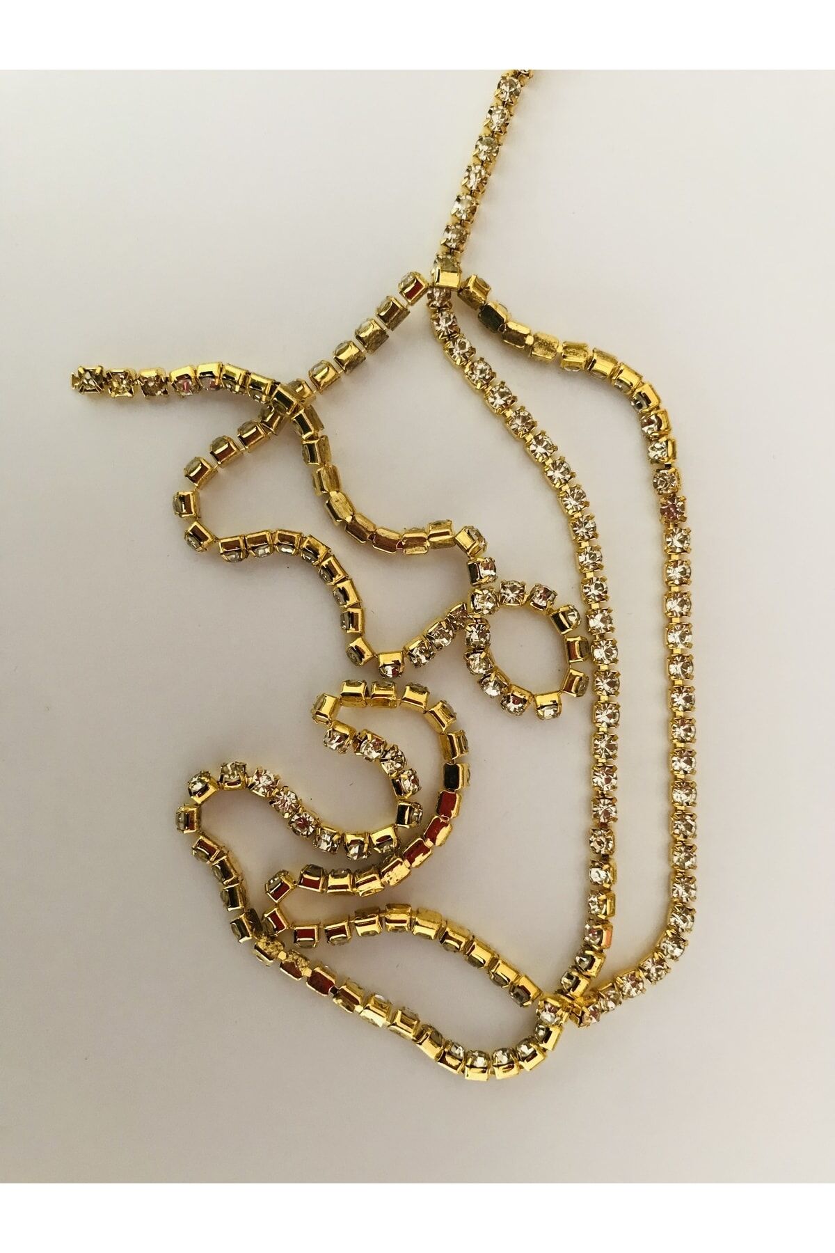 Dekoratif  () Şerit Taş. 3 Mm X 1,75 Metre. Beyaz.