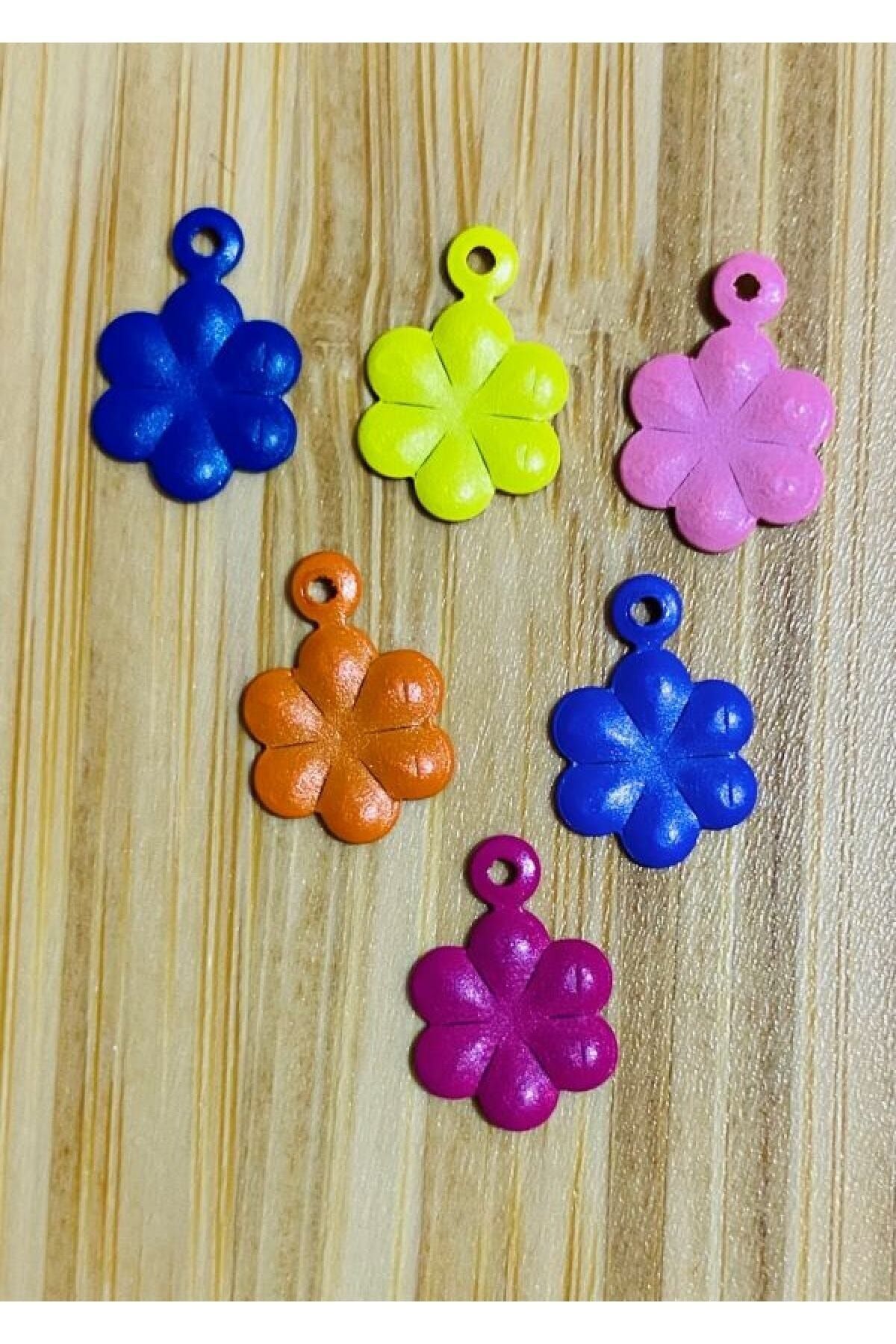 Paslanmaz Metal Yazma Oyalama, Abiye Vb El Işleme Pul. Renkli Papatya. 50gr. 315 Adet.