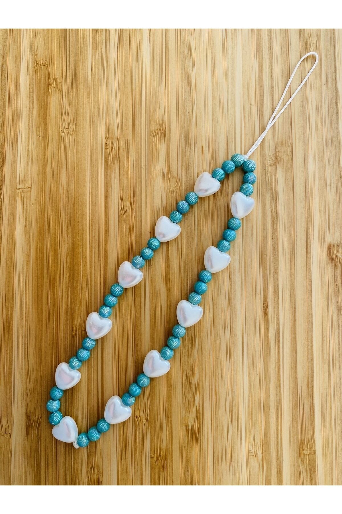 Kalp Plastik Inci Ve Barok Inci Telefon Charm'ı