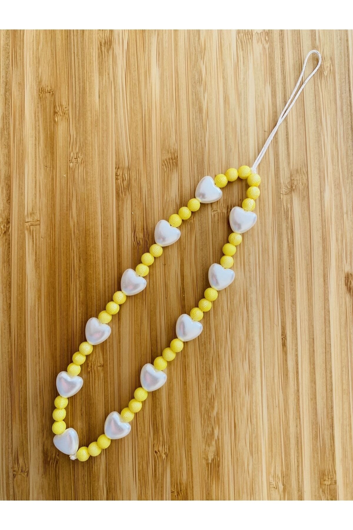 Kalp Plastik Inci Ve Barok Inci Telefon Charm'ı