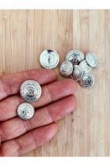 Blazer Ceket Metal Düğme Takımı. Büyük Boy: 2cm 3ad. Küçük Boy: 1.5cm 6ad. Renk: Gümüş.