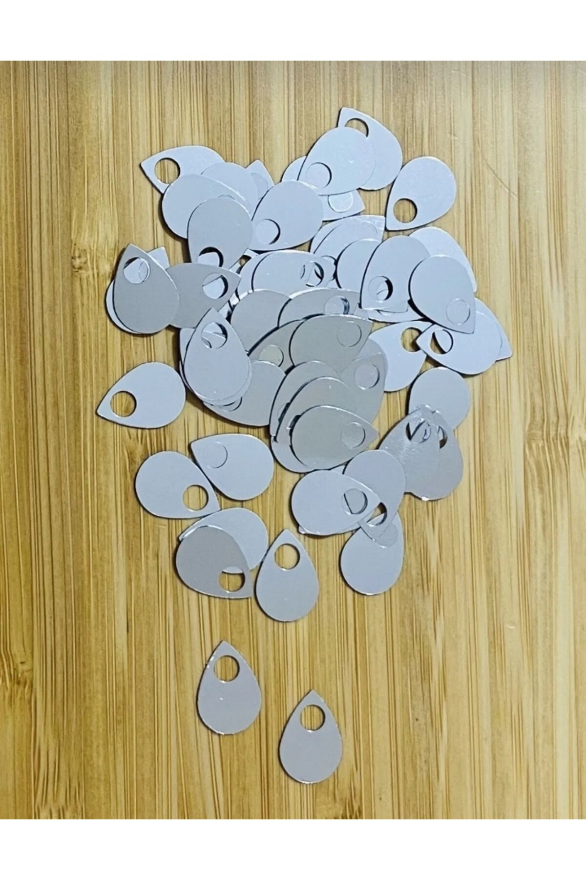 Kaplama akrilik plastik damla el işleme pul 20 gr