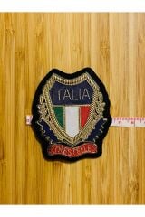 Arma Kabarık Sarı varaklı. 6x7cm. Siyah.