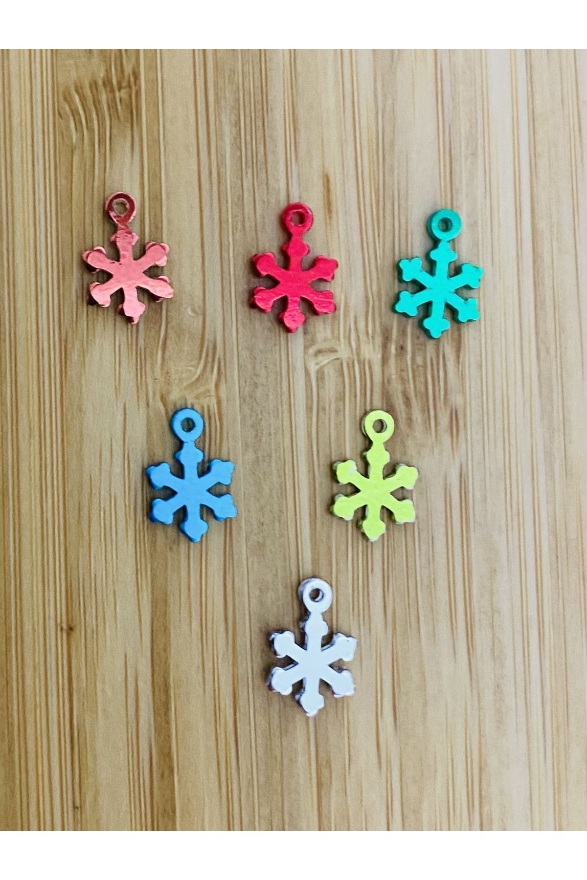 Kar Tanesi Oya, Abiye, Halhal, Bileklik, Kolye Pleksi Plastik El Işi Pul. 15gr. Tahmini 230-240 Ad.