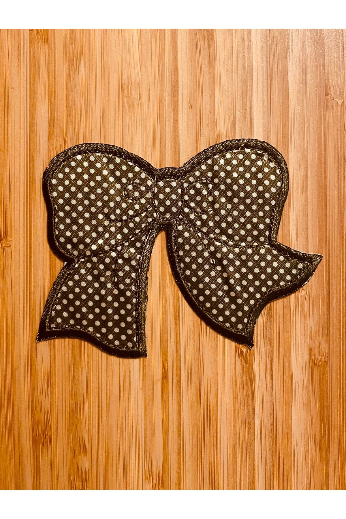 Arma Yapıştırmalı ve dikmeli Fiyonk 8.5x11.5cm. Haki. 1 adet.