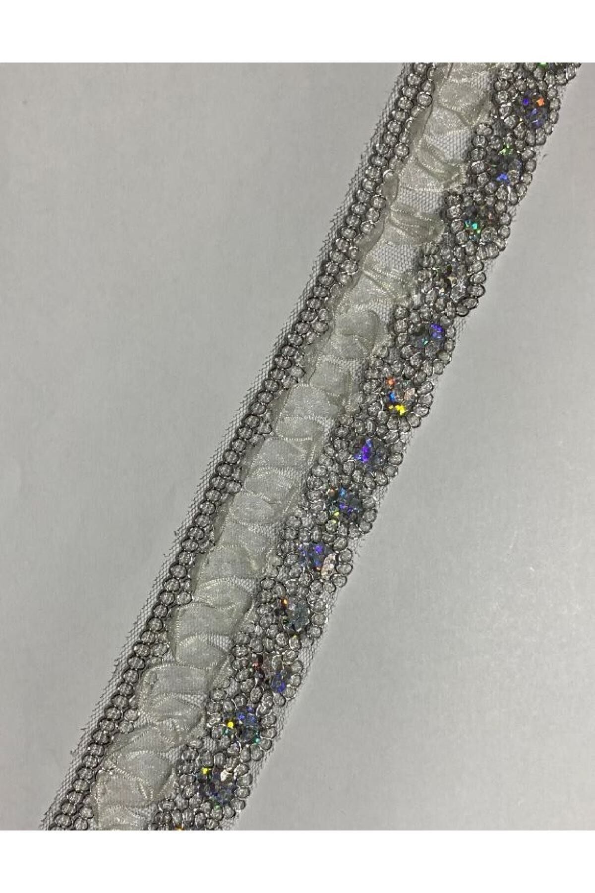 Simli Pullu Organze Güpür 5cmx1metre. Beyaz