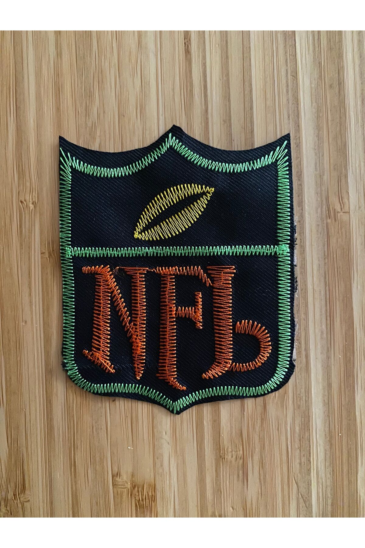 Arma Yapıştırmalı ve dikmeli NEL 7.5x9.5cm. Siyah/Yeşil. 1 adet.