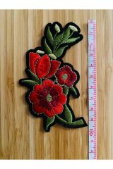 Arma Yapıştırmalı ve dikmeli Sim İşlemeli Gül 6x10.3cm. Kırmızı. 1 adet.