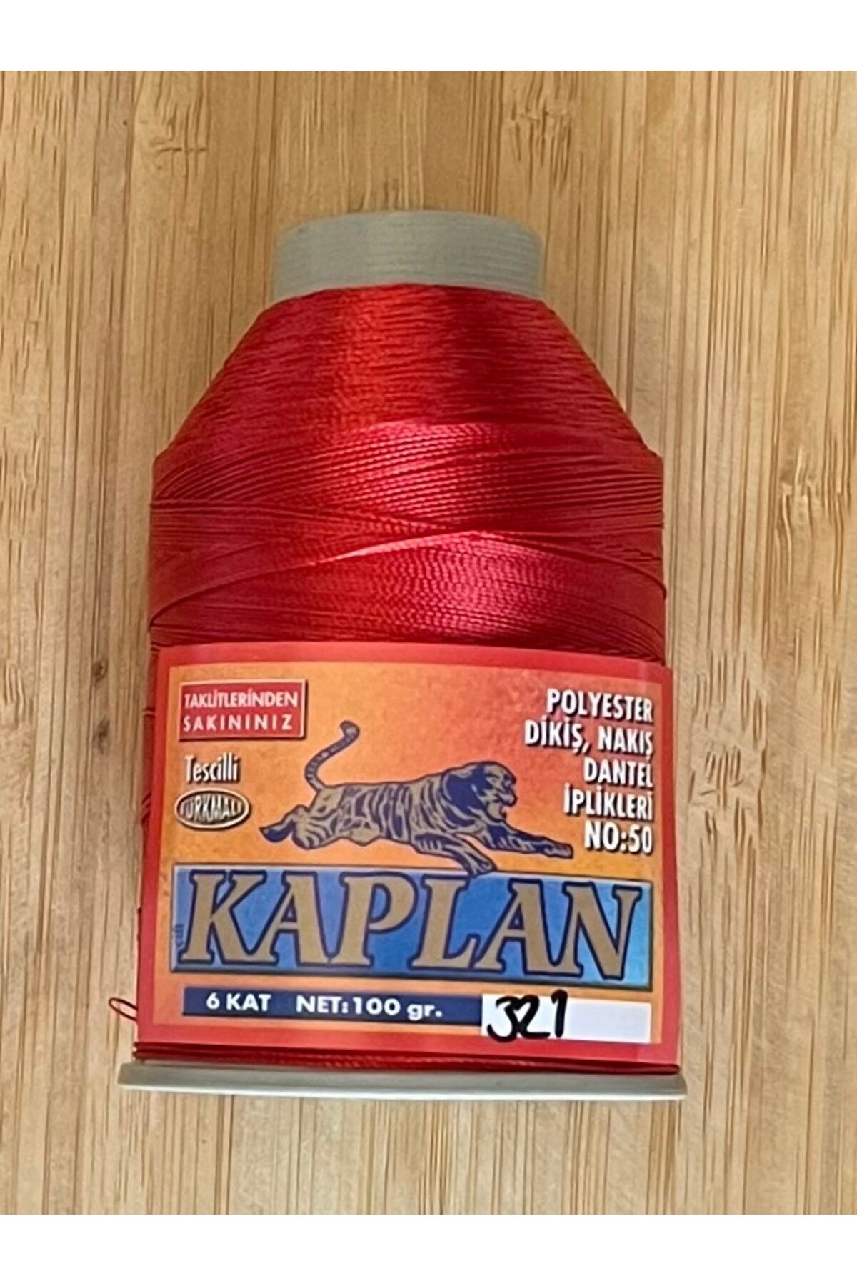 Kaplan 6 Kat 100 gr Polyester Dikiş, Oya, Dantel El İşleme Ipliği. Renk: Kırmızı 321