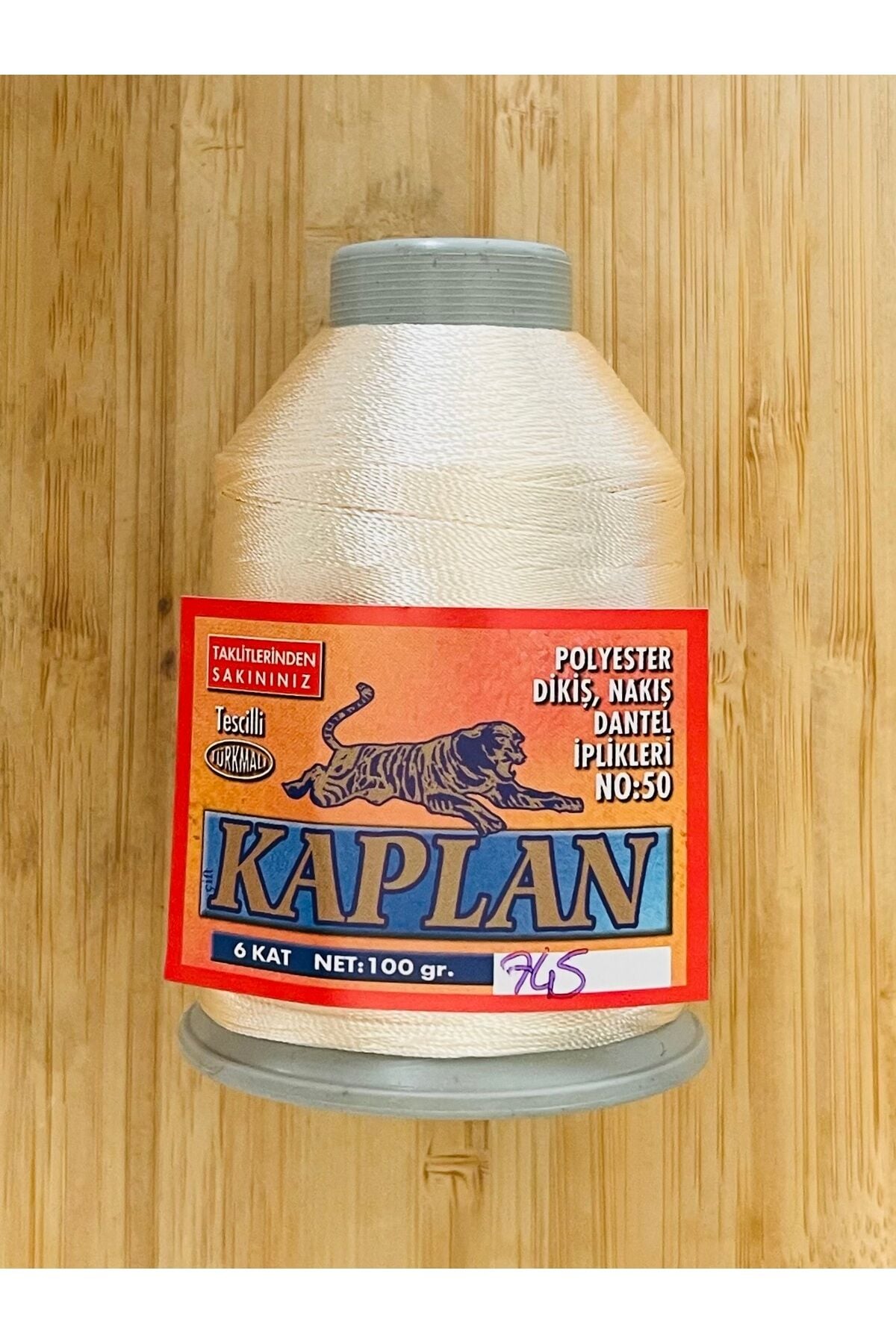 Kaplan 6 Kat 100 gr Polyester Dikiş, Oya, Dantel El İşleme Ipliği. Renk: Krem 745