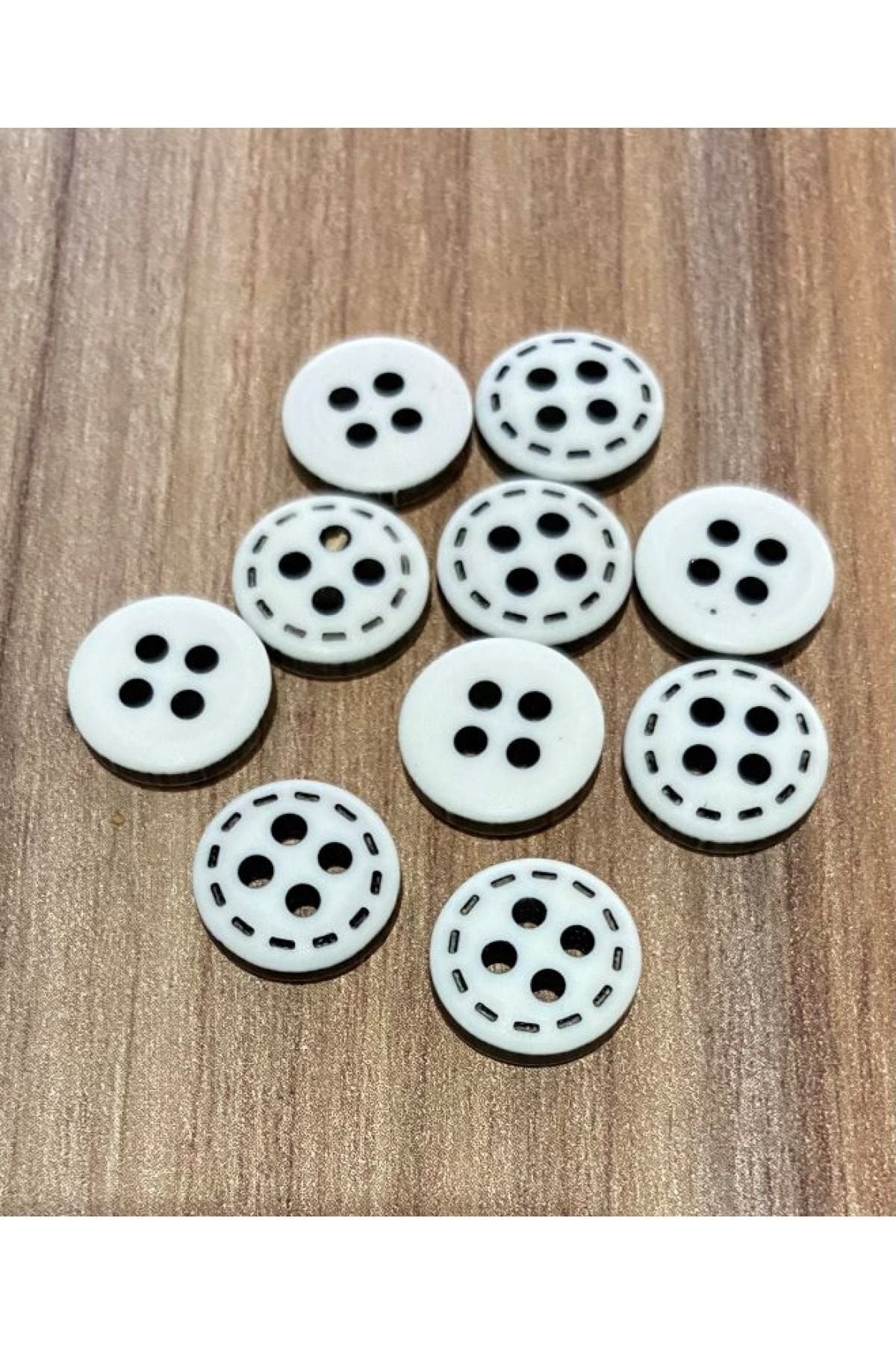 Spor Gömlek Düğmesi 1.2cm 10 Adet.