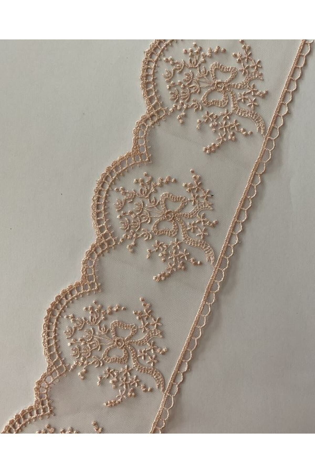 Kenar Ve Ara Güpür 9cmx63cm. Pudra.