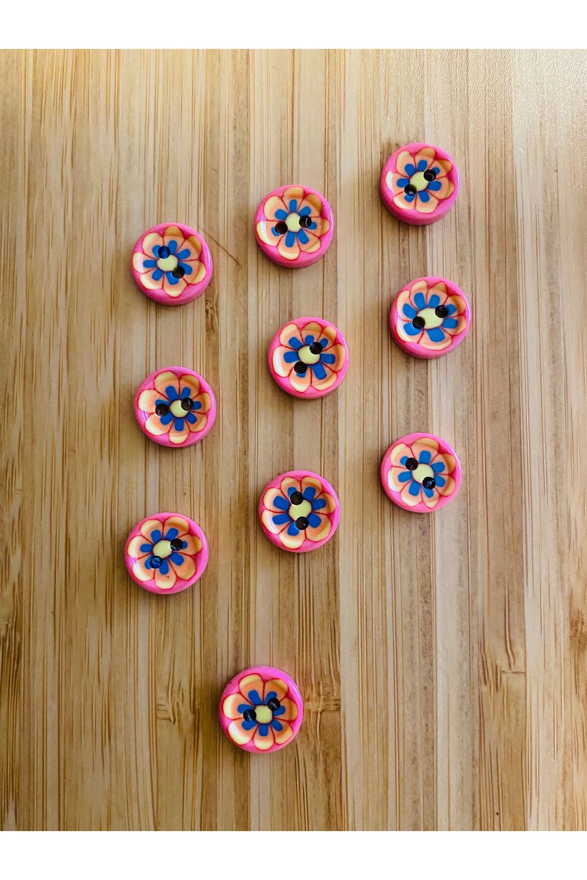 Desenli Yumuşak Düğme 13 mm 10'lu pkt. Renk: Koyu Pembe.