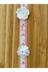 El Işleme Papatya Inci. 13mm. Paket Içi Takriben 58-60 Adet. Beyaz.