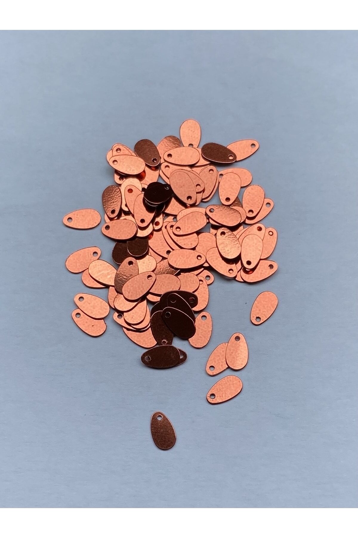 Kiremit Rengi Yazma, Havlu, Abiye, Çeyizlik Işleme Damla Pul. 9x5mm. 20gr. Takriben 1120 Adet. No:13