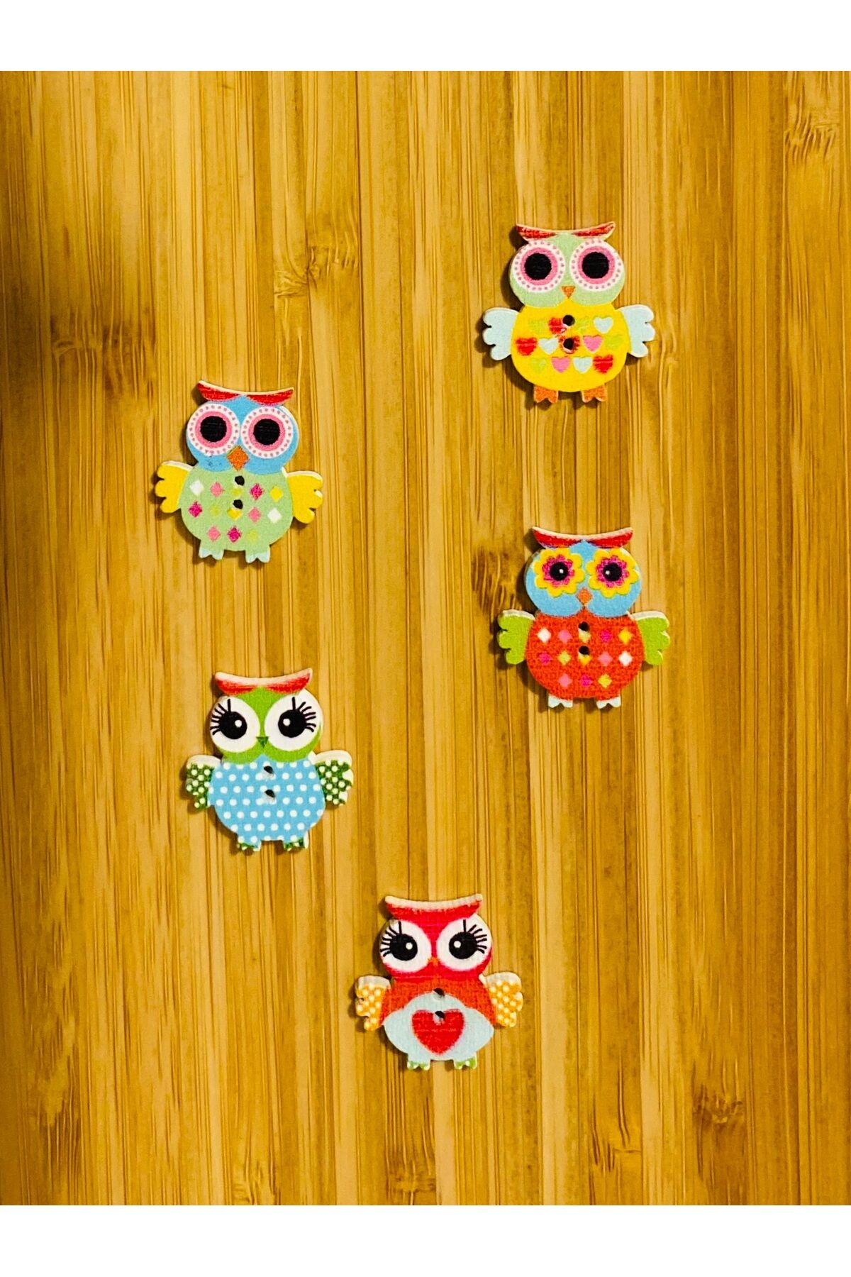 Baykuş Şekilli Boyalı Ahşap Dikmeli Süs Aksesuar Düğme 25 x 24 mm.  5'liPaket. Mix. V3.