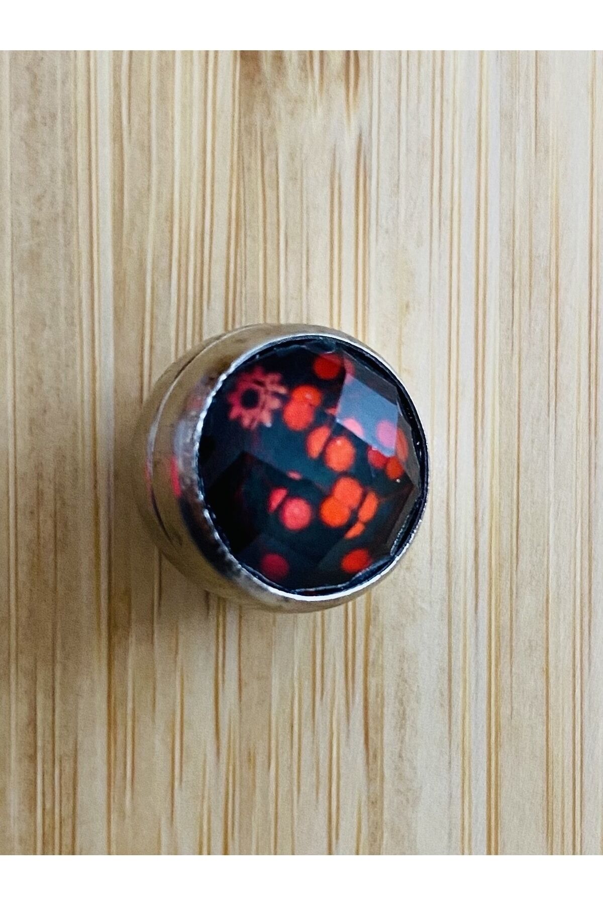 Şal ve Eşarp Mıknatısı. 1adet.