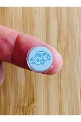 Bebe Hırka, Yelek ve Amigurumi Araba Desen Düğme. 15mm. 5'li Pkt. Renk: Mavi/Beyaz.