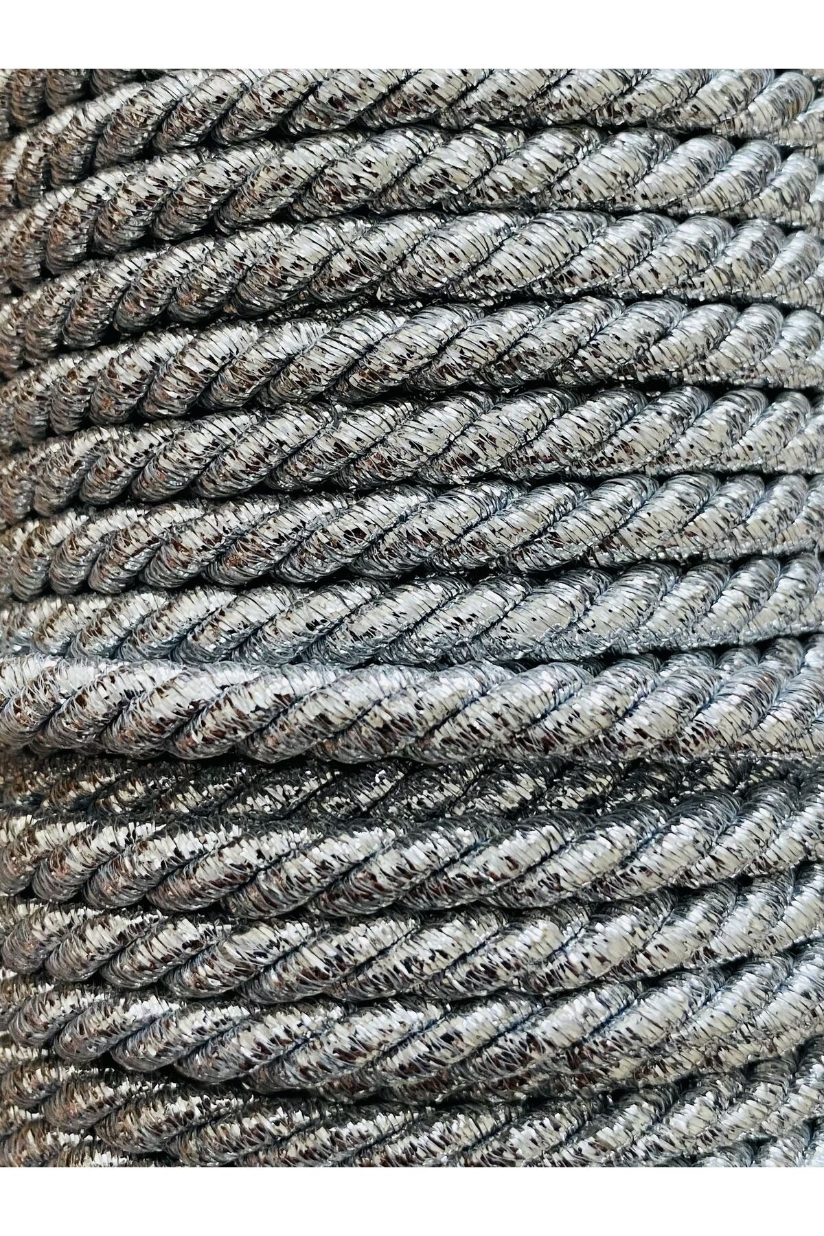 Kordene, Kordon, Ribon 6mm. 4.8 Metre 1 Metre = 5.8 Metre.