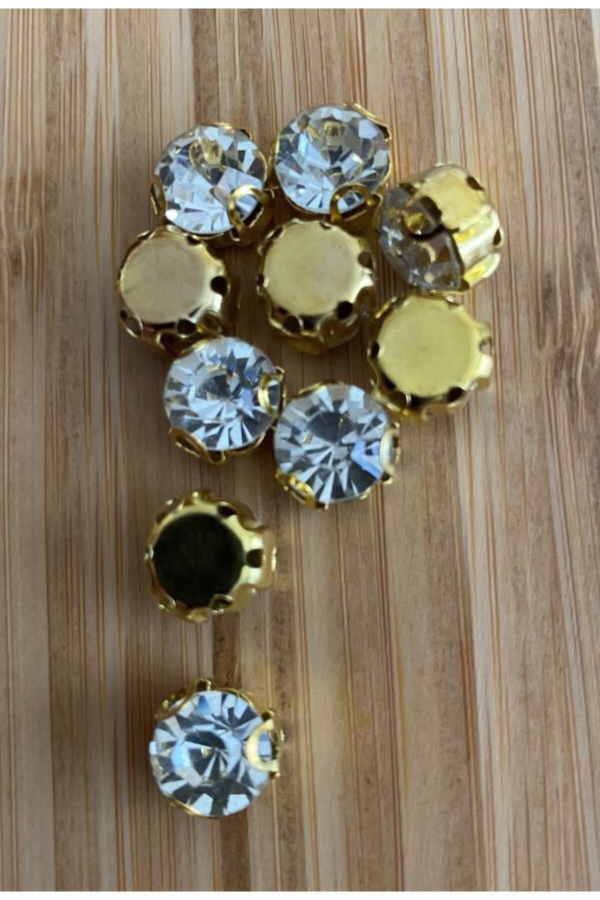 Dikme Taş 1cm. 20 Adet.