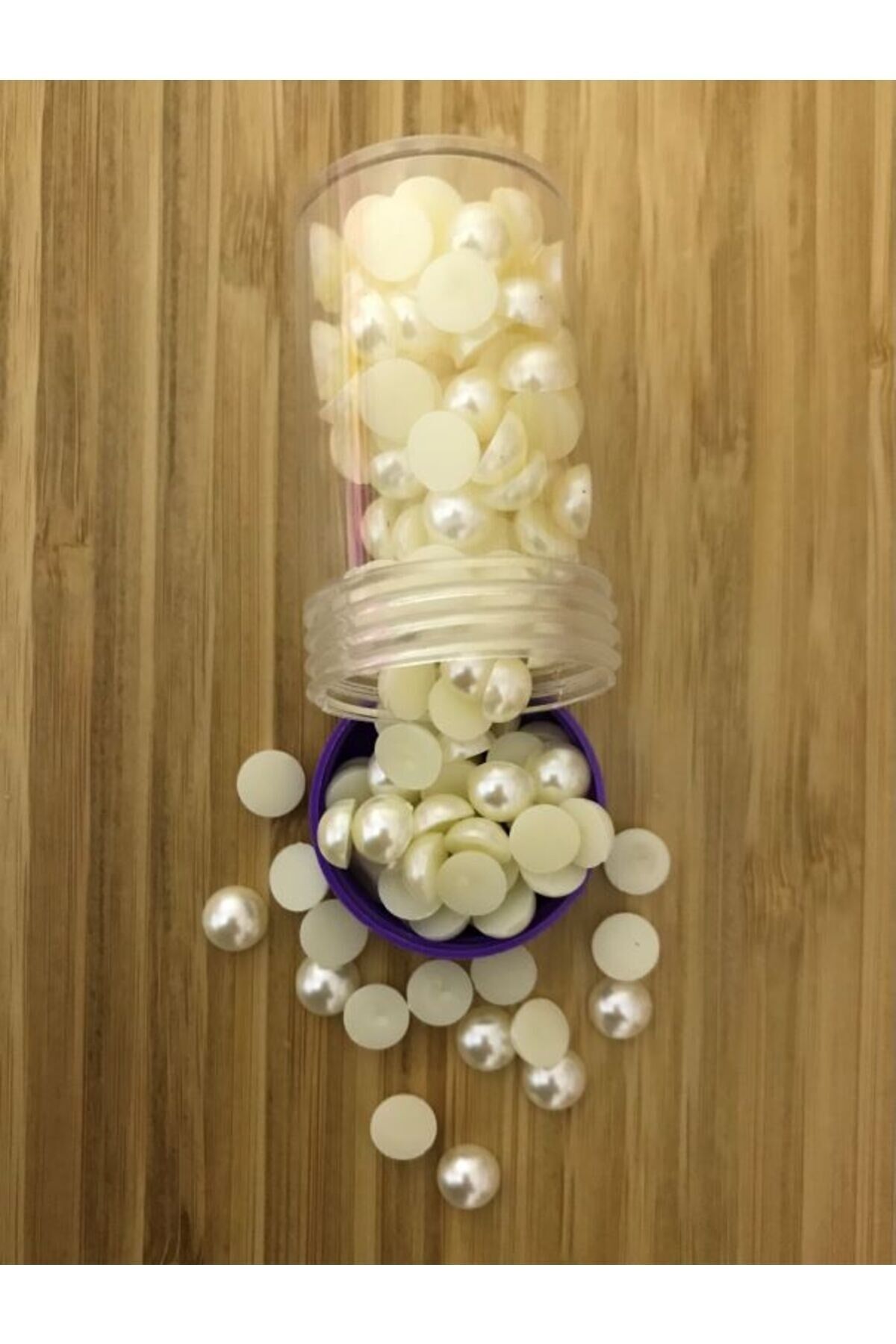 Dikmeli El Işleme Yapıştırmalı Yarım Inci. 8mm Parlak Krem. Paket Içi Takriben 150 Adet.