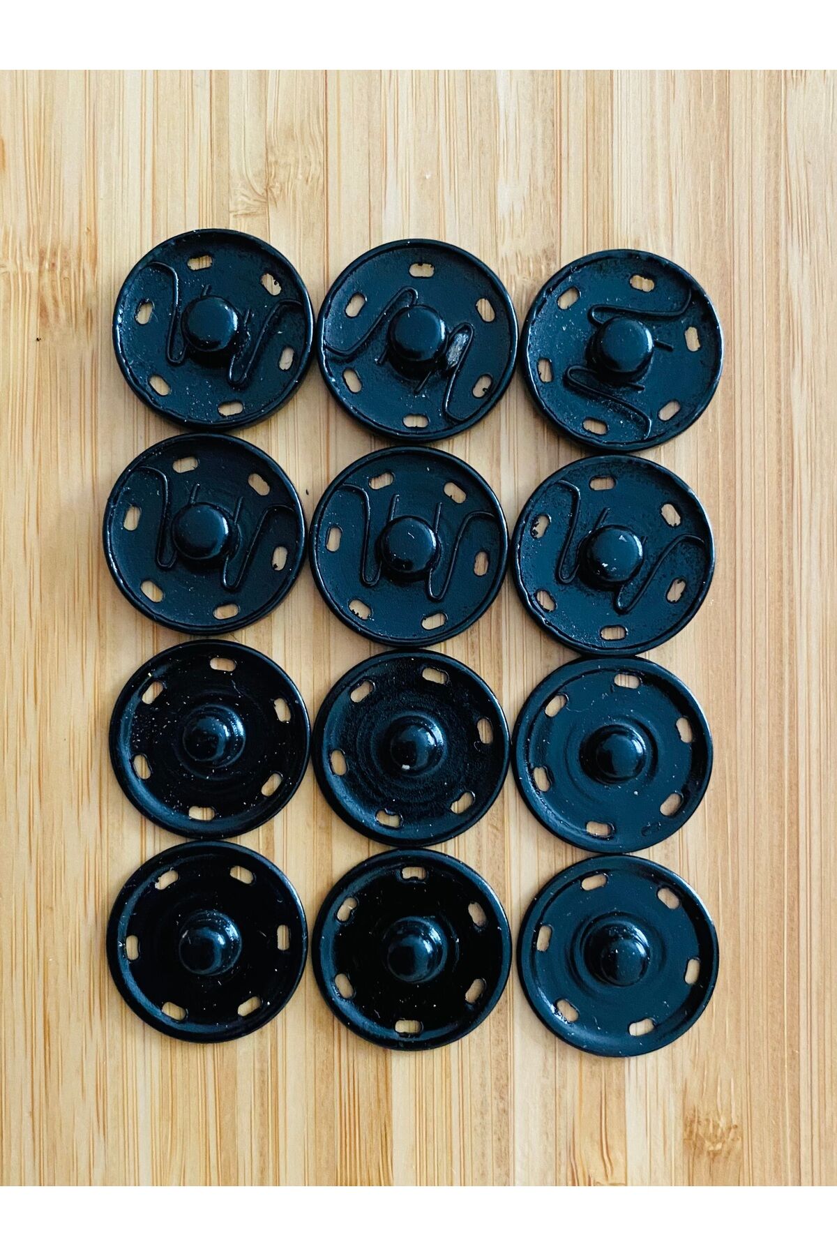 Dikmeli Metal Çıtçıt 25mm 6'lı. Renk: Siyah.