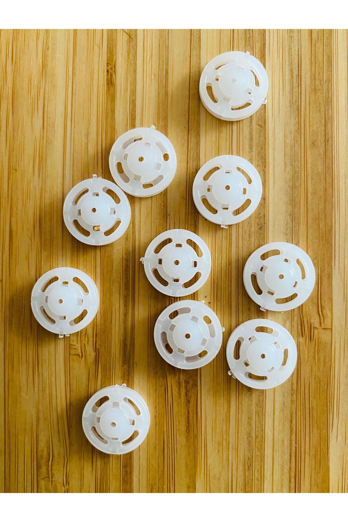 Dikmeli Plastik Çıtçıt 1.5cm (15mm) 10'lu (10 Çift) Paket. Renk: Beyaz.