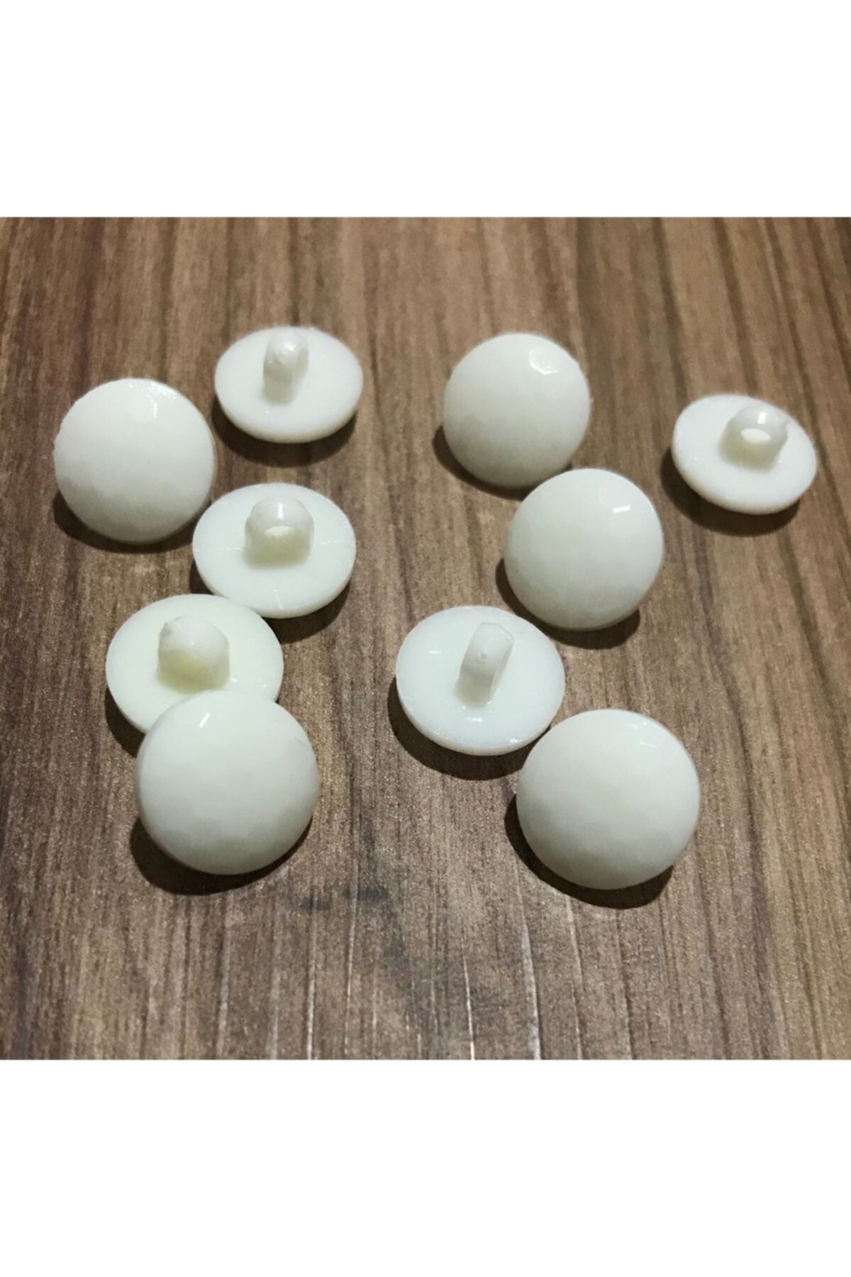 Bebe Inci Düğme Üstü Petek Şekilli 10 Adet. Renk: Beyaz.