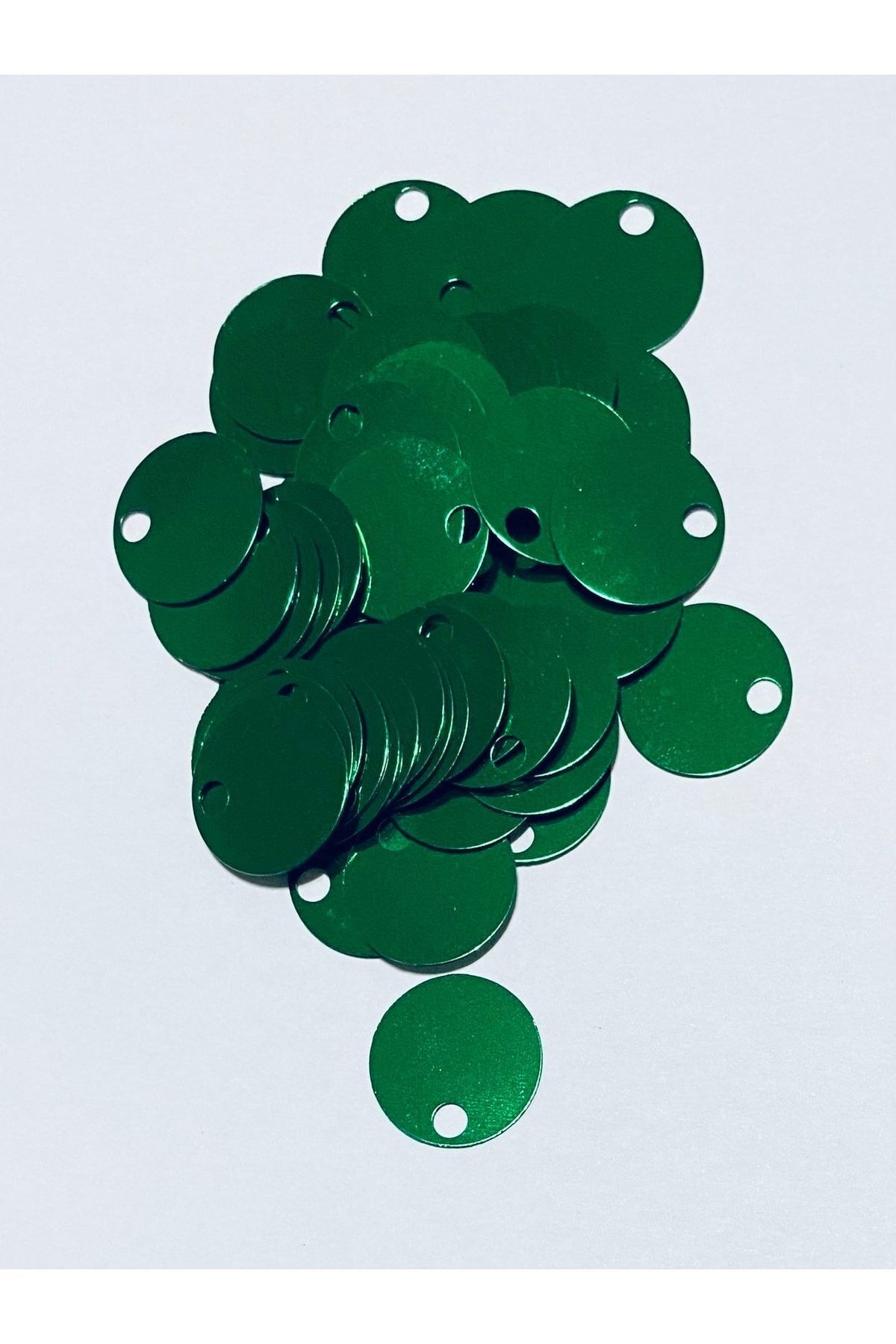 Patik, Çanta, Supla Ve Makrame Pulu 20mm 25gr. Tahminen 150 Adet. Renk No:33. Açık Zümrüt.