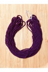 Patlıcan Moru Tonu 12dizi. Çekoslovakya, Adana, Hapishane Işi, Iğne Oyası Kum Boncuğu.